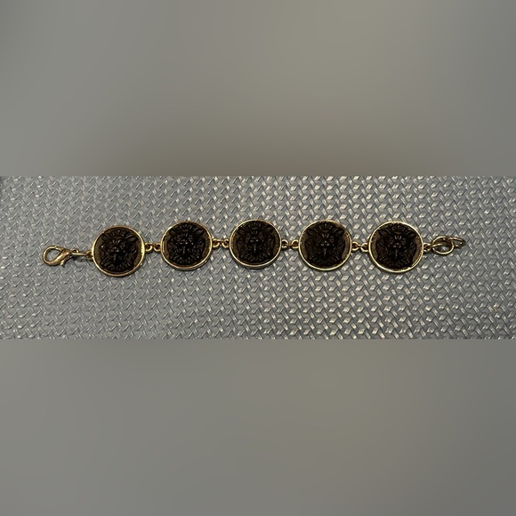 Other - 🦁 Vintage Lion Bracelet 🦁